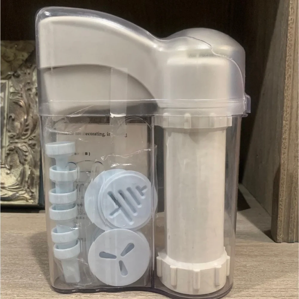18 piece cookie gun and decorator set